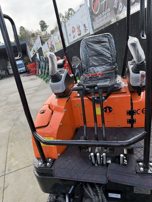 Mini giratoria 1500kg a diesel