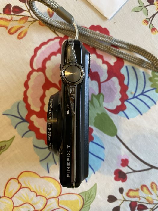 Aparat fotograficzny Fijifilm Finepix T210