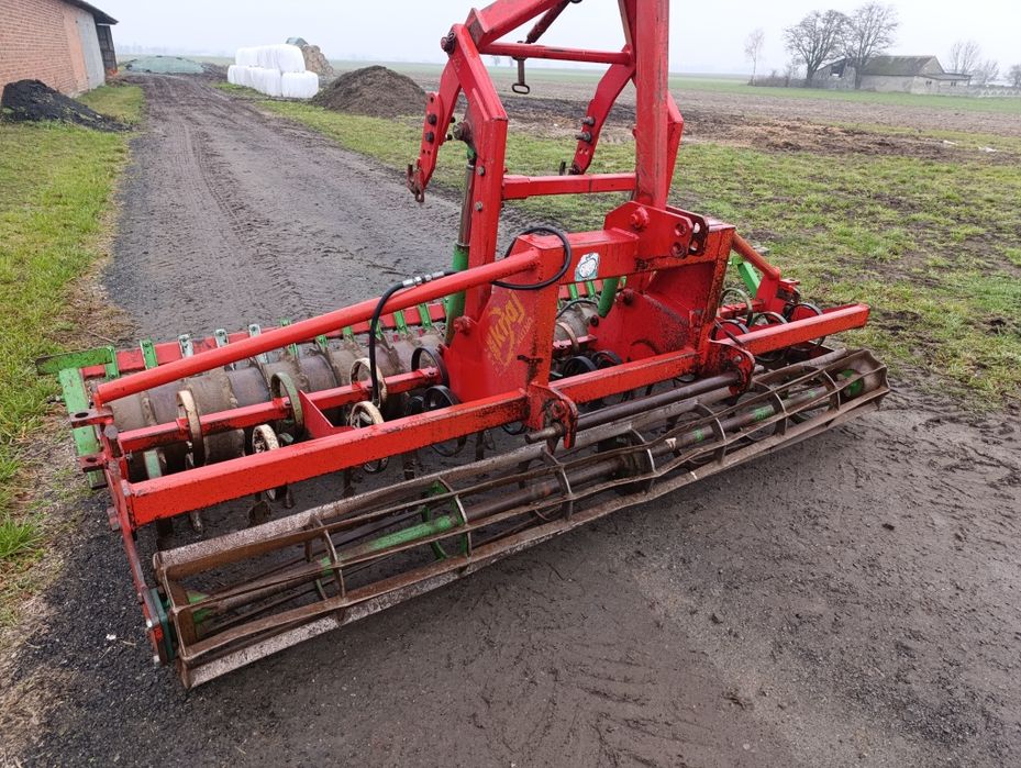 Agregat uprawowo siewny unia Ares siewnik poznaniak