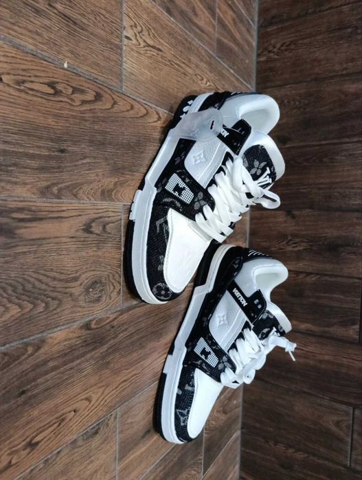 Buty rozmiar 40 nowe nieużywane