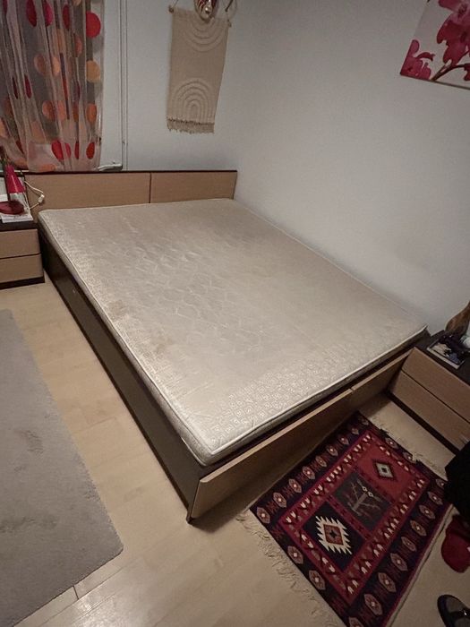 Łóżko dwuosobowe/małżeńskie