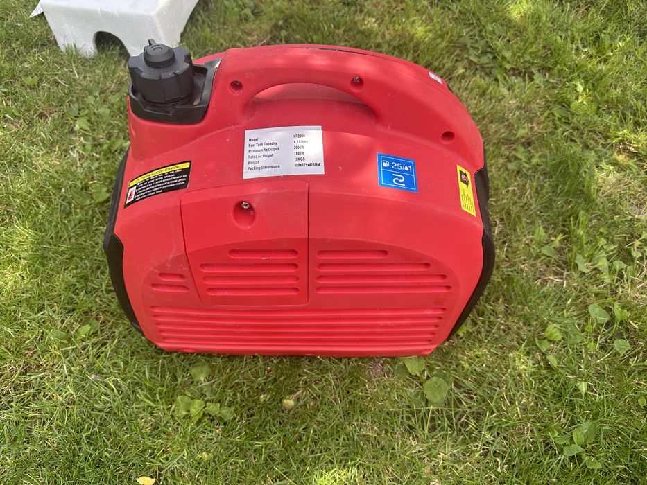 Генератор бензиновий 2000 Вт
