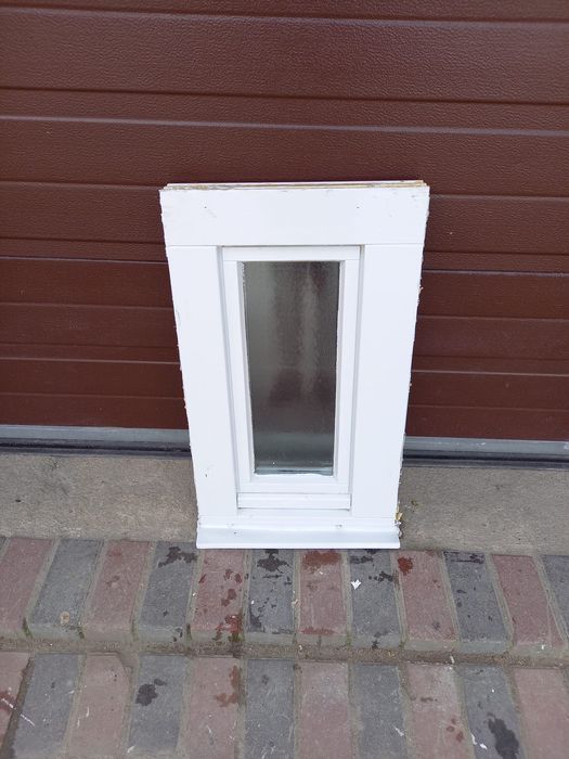 Drewniane małe okna do łazienki korytarza białe 43x73 DOWÓZ CAŁY KRAJ