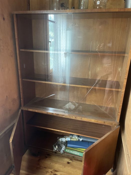 Biblioteczka gablota witryna z szybą szkłem vintage PRL antyk