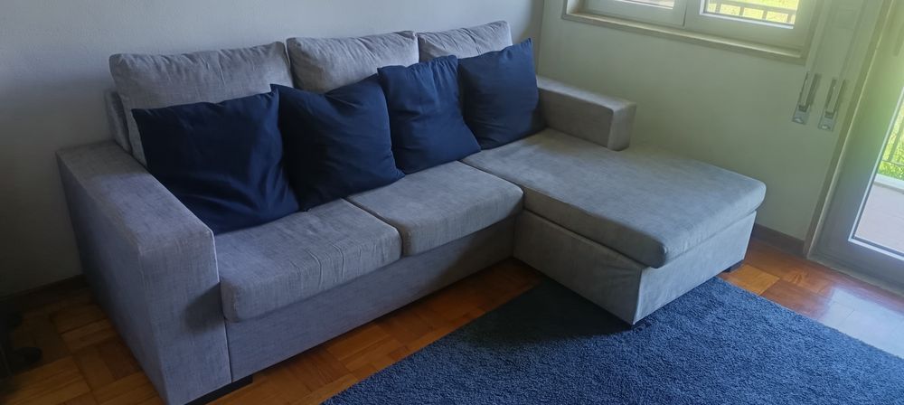 Sofá 3 lugares com chaise longue + Almofadas
