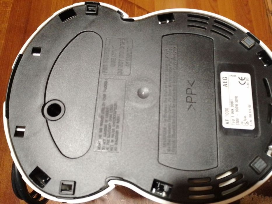 Крапельна Кавоварка KF1000