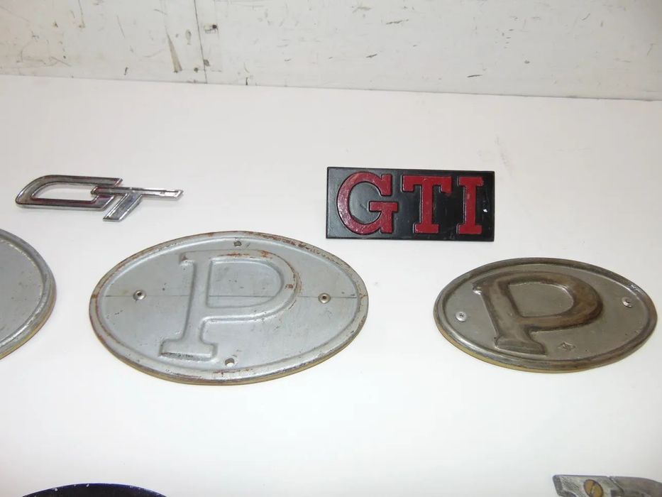 Antigos e clássicos placas