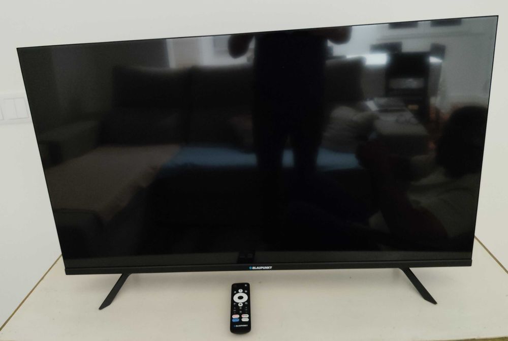 TV BLAUPUNKT 40FGC5500S (LED - 40'' - Full HD - Smart TV)