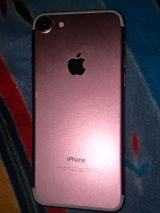 iPhone 7 128 gb sem marcas de uso