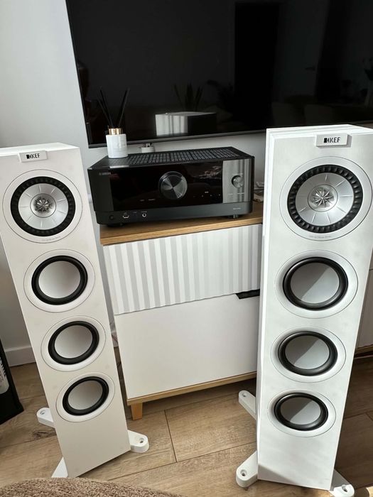 Amplituner Yamaha RX-V4A / GŁOŚNIKI KEF Q550 PARA