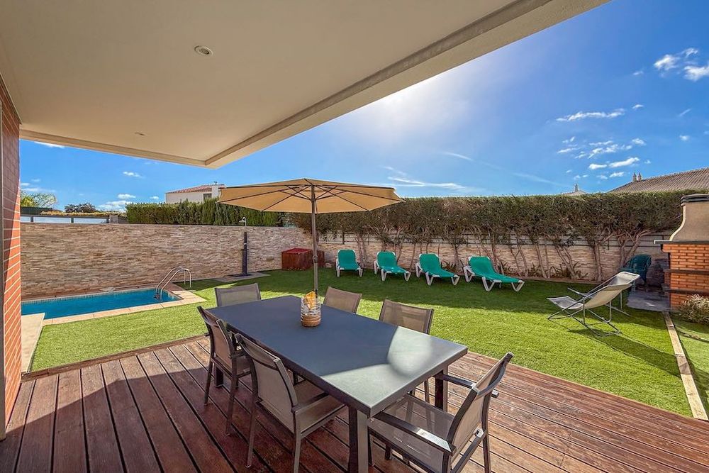 Moradia M3 C/Piscina P/Férias, ALBUFEIRA-Algarve.