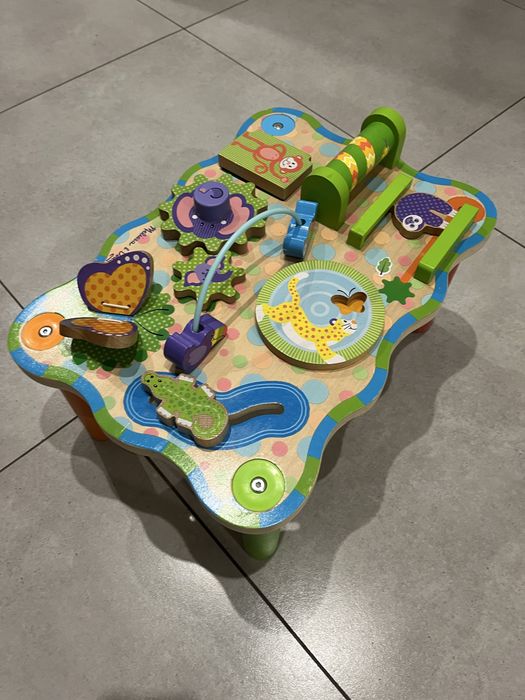 Stolik edukacyjny manipulacyjny melissa&doug