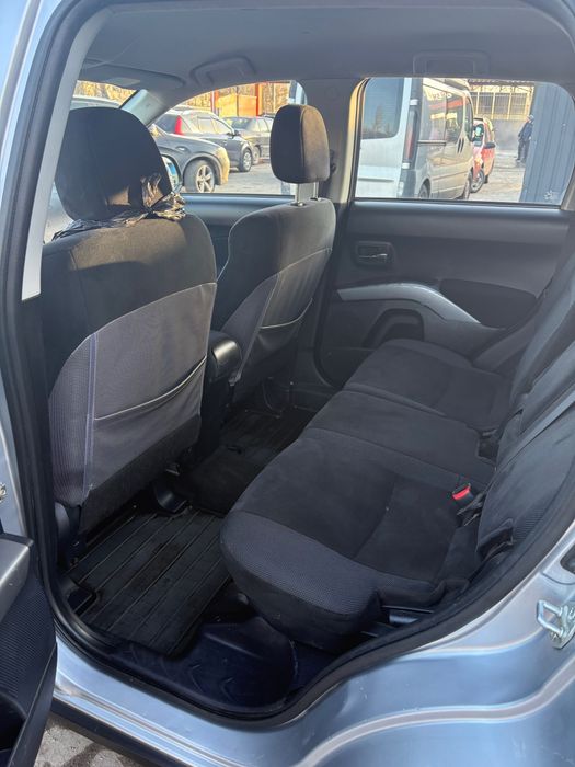 Mitsubishi outlander 2009, дизель 2.0