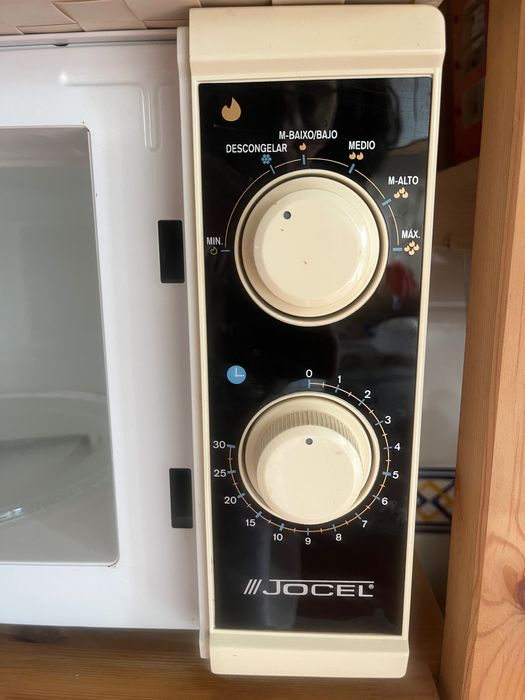 Microondas Jocel