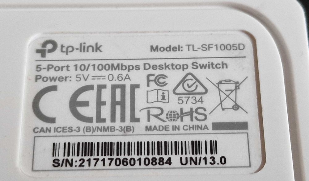 TP-Link 5-Port Hub in Brand-New Condition64550965624323123