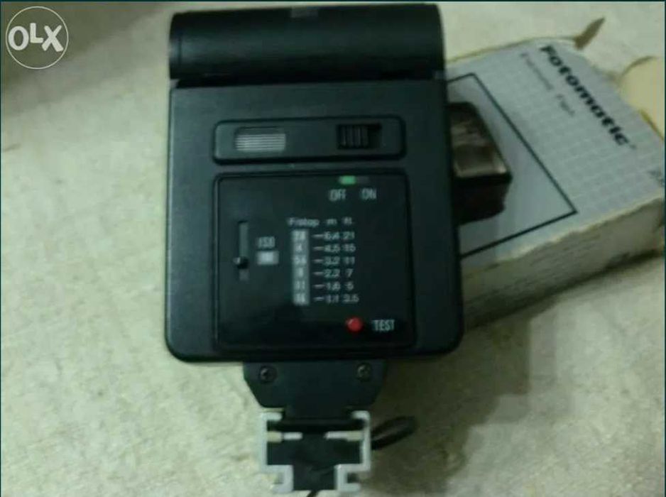 Petri 7 S + Flash Fotomatic 200 + Tripé Daiwa