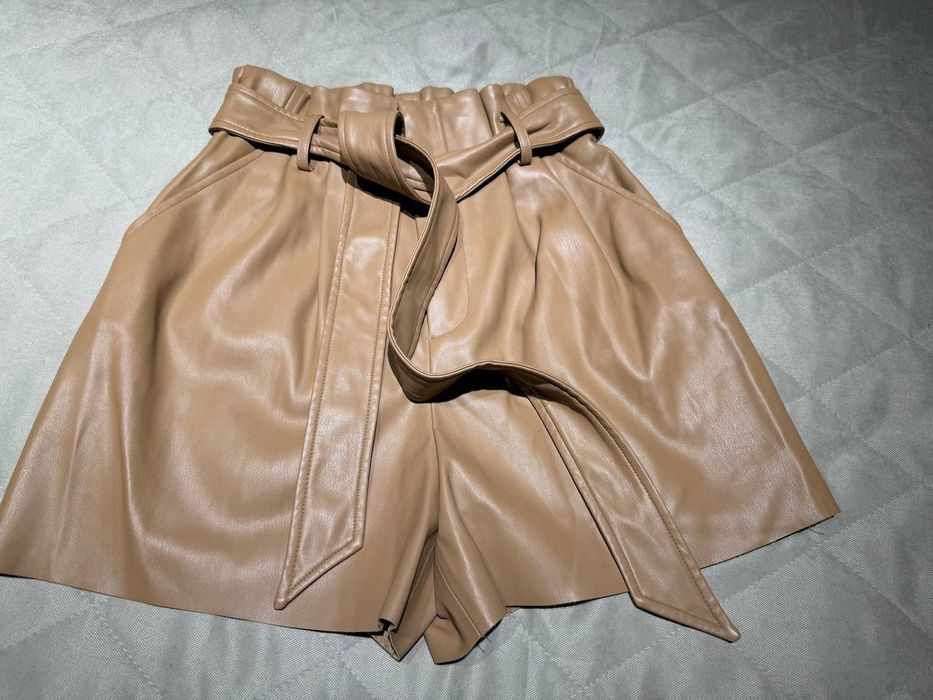 Шорти Zara S шкіра
