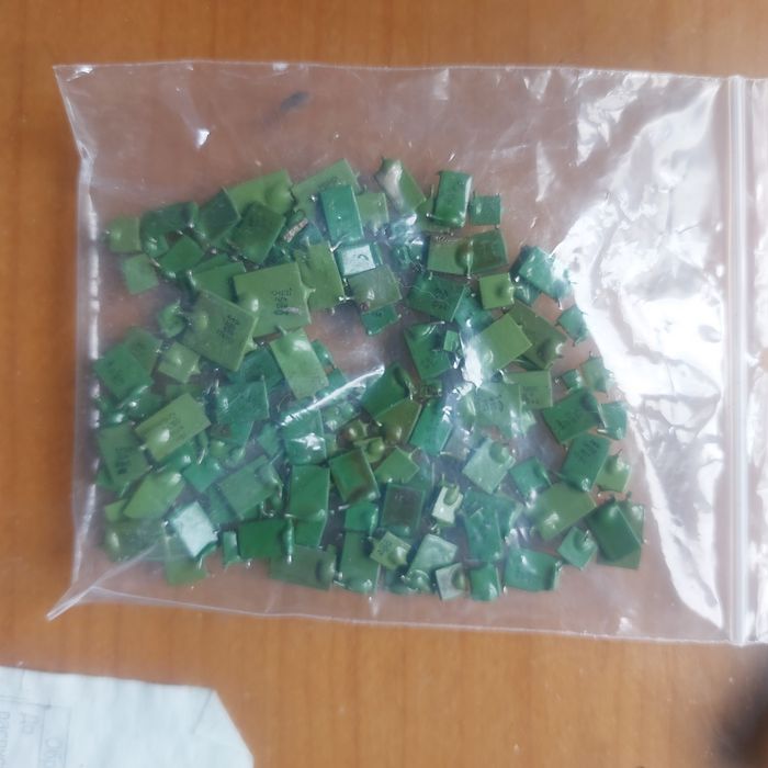 Конденсаторы КМ,  потенциометры