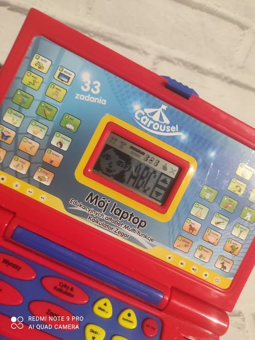 Laptop edukacyjny dla dzieci autka