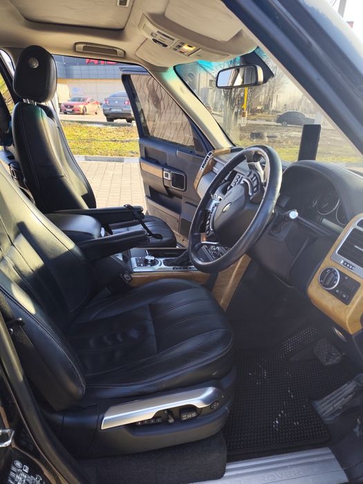 Lande Rover RANGE ROVER 2009 р.в.
