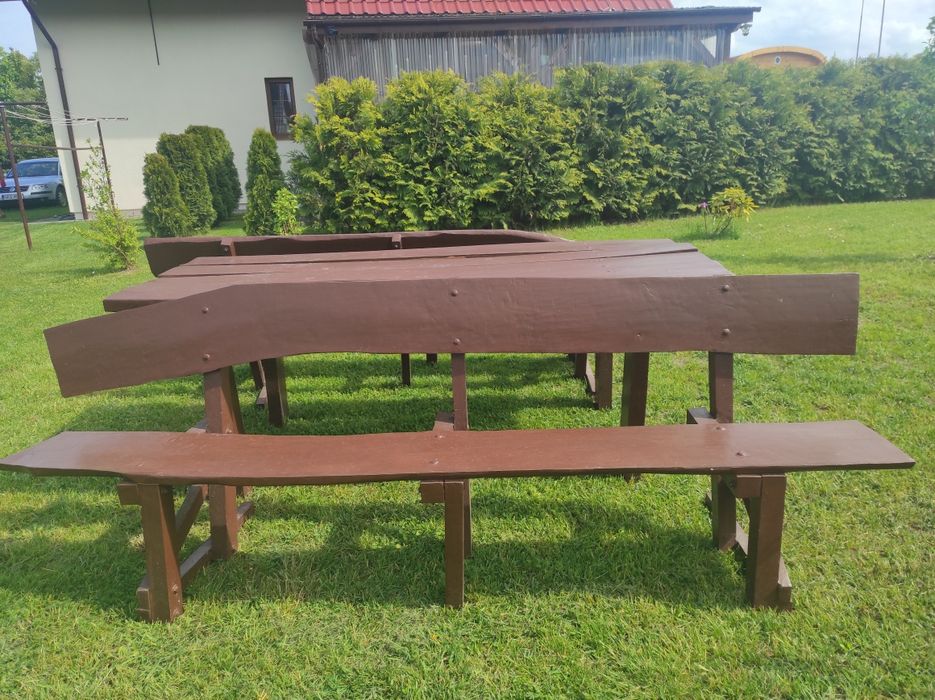 Stół i ławki ogrodowe