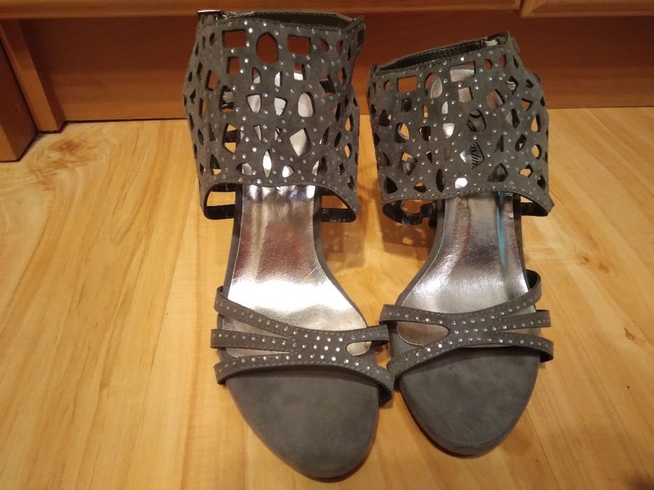 Eleganckie szpilki damskie rozmiar 36