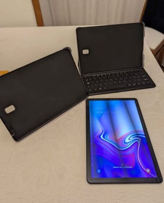 Tablet Samsung Galaxy Tab S4 10.5" SM‑T830 64GB + Capa teclado origina