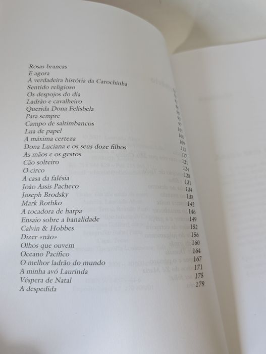 Um dia atrás do outro