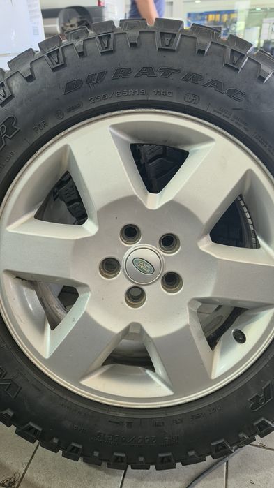 4 jantes e pneus Land rover discovery3