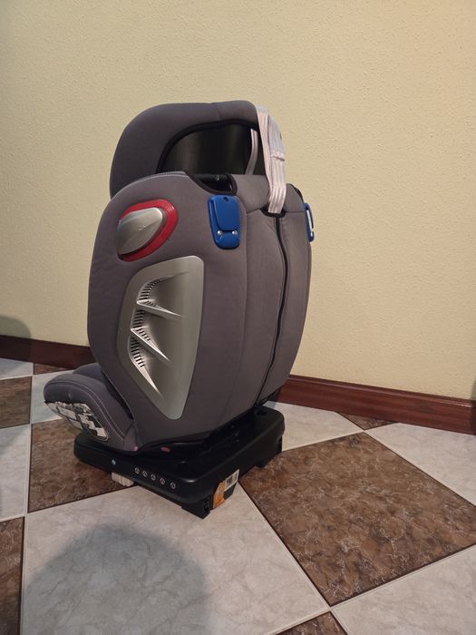 Cadeira Auto 360 com sistema Isofix