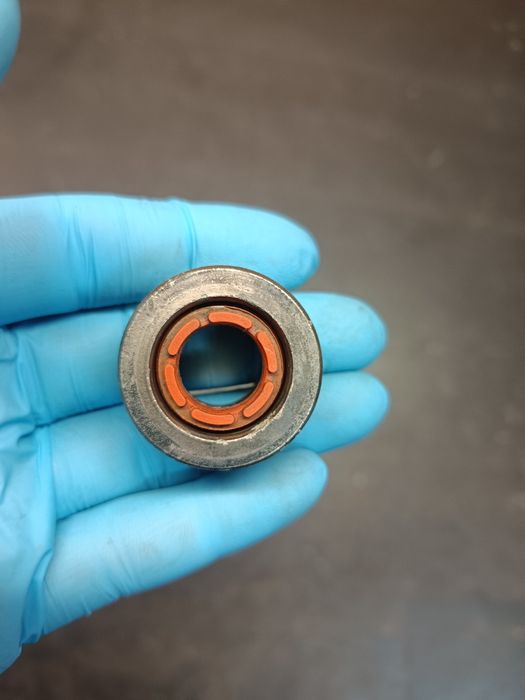 Ślizg rolka uszczelka zawór wydechowy części Yamaha 125 DT TDR TZR KTM