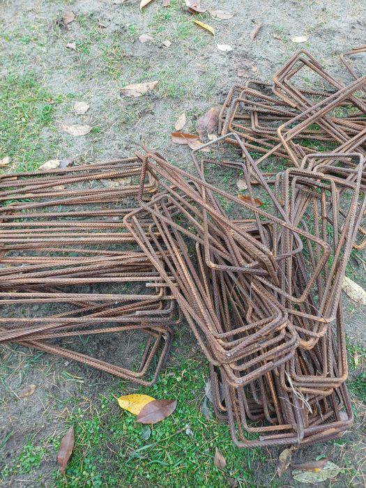 Strzemiona budowlane 181 sztuk