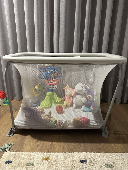 Vendo parque/cama bebé/criança