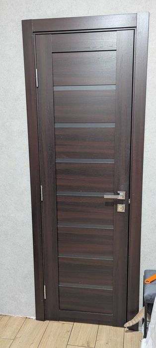 Двері міжкімнатні темно- коричневі (Венге)