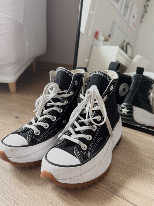 Converse Run Star Hike