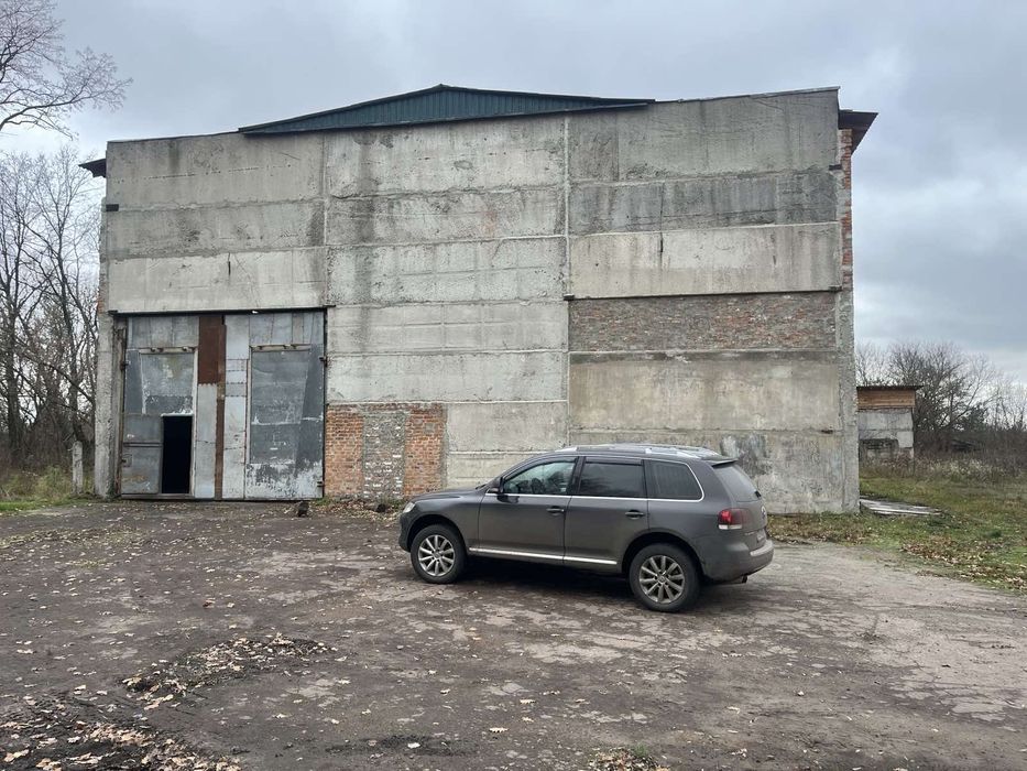 Продам комплекс будівель с.Бірки