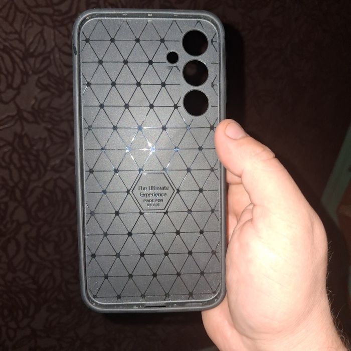 Продам чехол на Samsung  a35