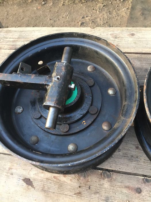 диски со ступицами для спецтехники