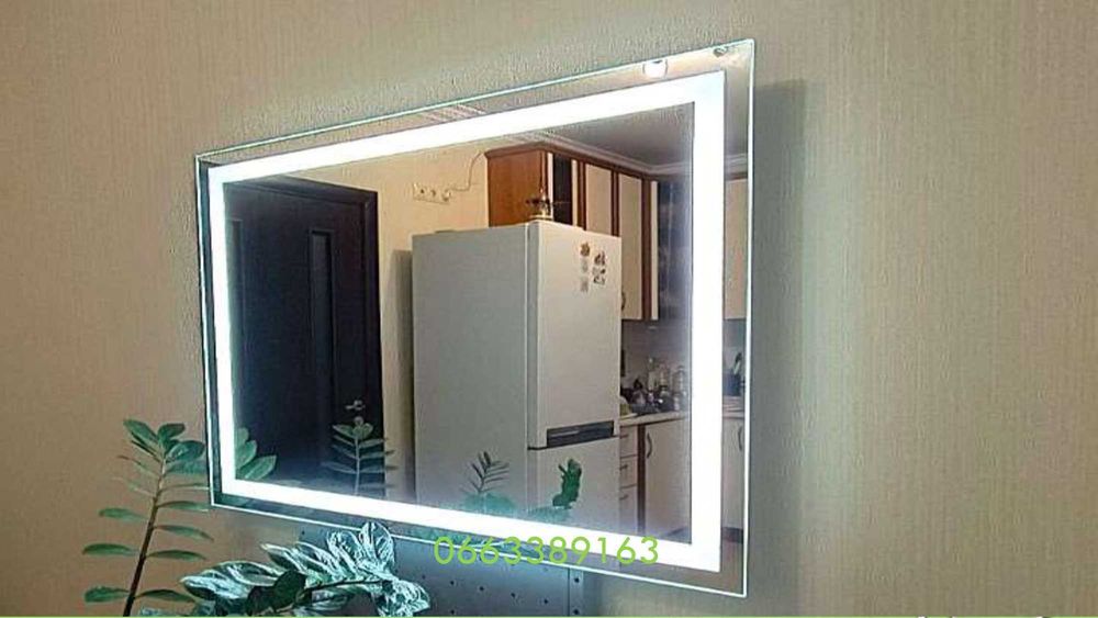 Дзеркало з LED підсвіткою в ванну з поличкою Зеркало с лед подсветкой