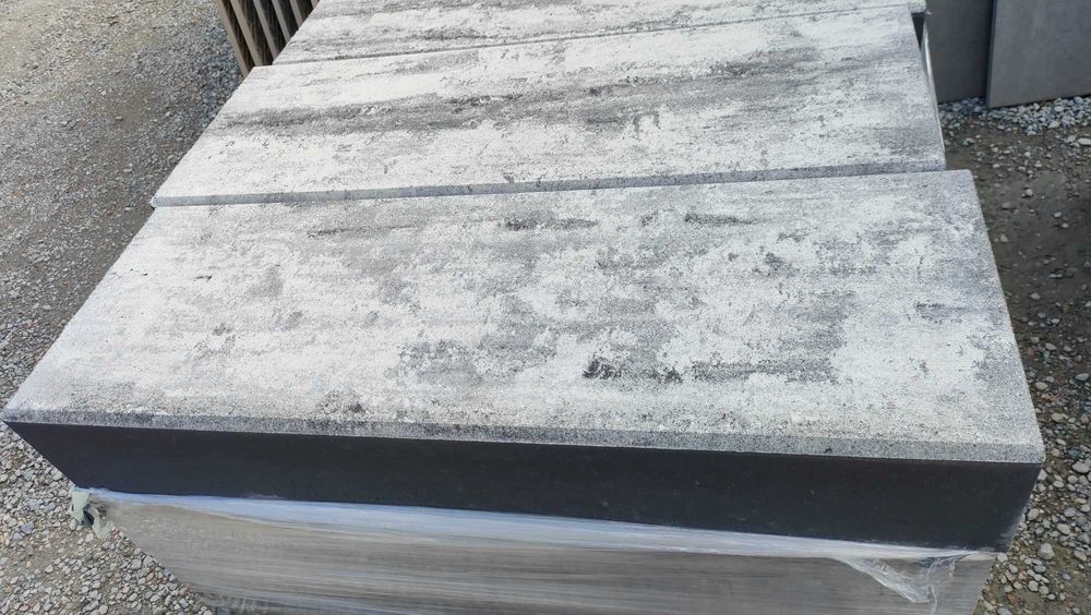 Płyta tarasowa stopień schodowy stopnie lewitujące płyty tarasowe bruk
