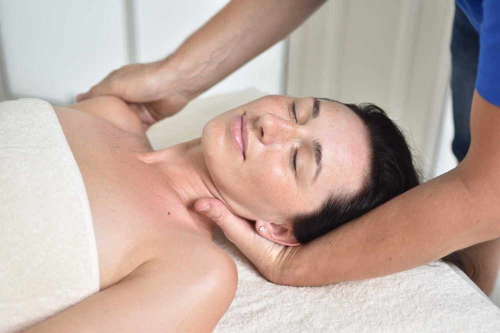 Виїзний масаж Буча