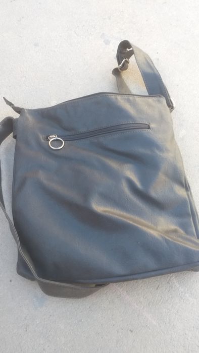 Calçado impecável ao desbarato