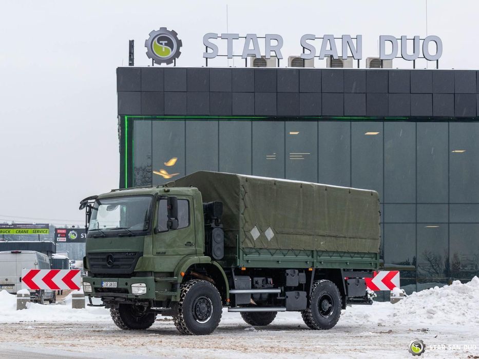 Mercedes-Benz AXOR 1829 4x4 Kamper Offroad Plandeka  MERCEDES-BENZ AXOR 1829 4x4 Kamper Offroad Plandeka