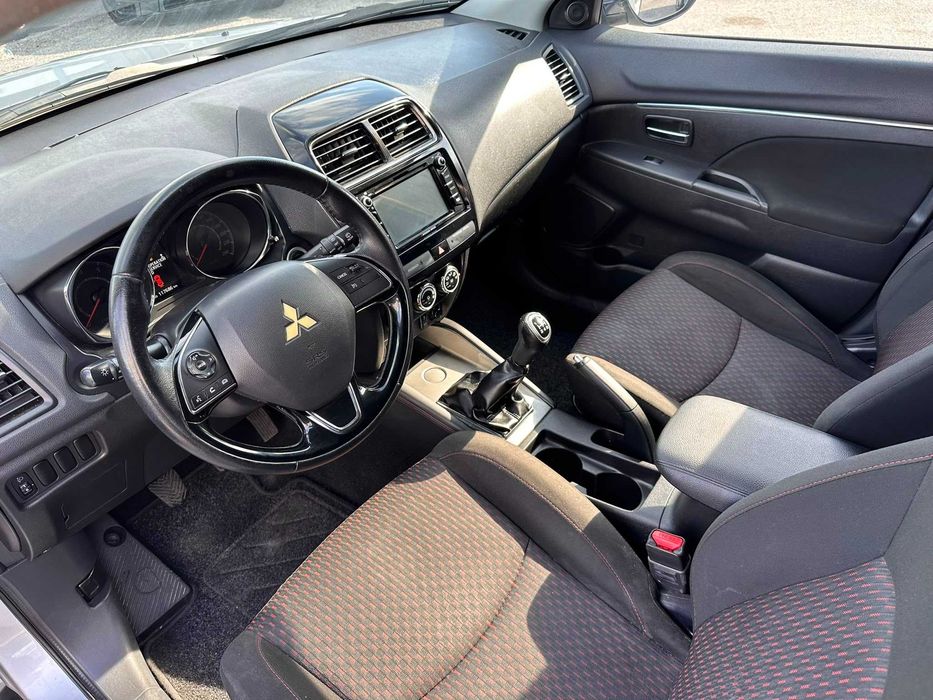 Mitsubishi ASX SUV 1.6 MIVEC 117cv de 2018 Salvado