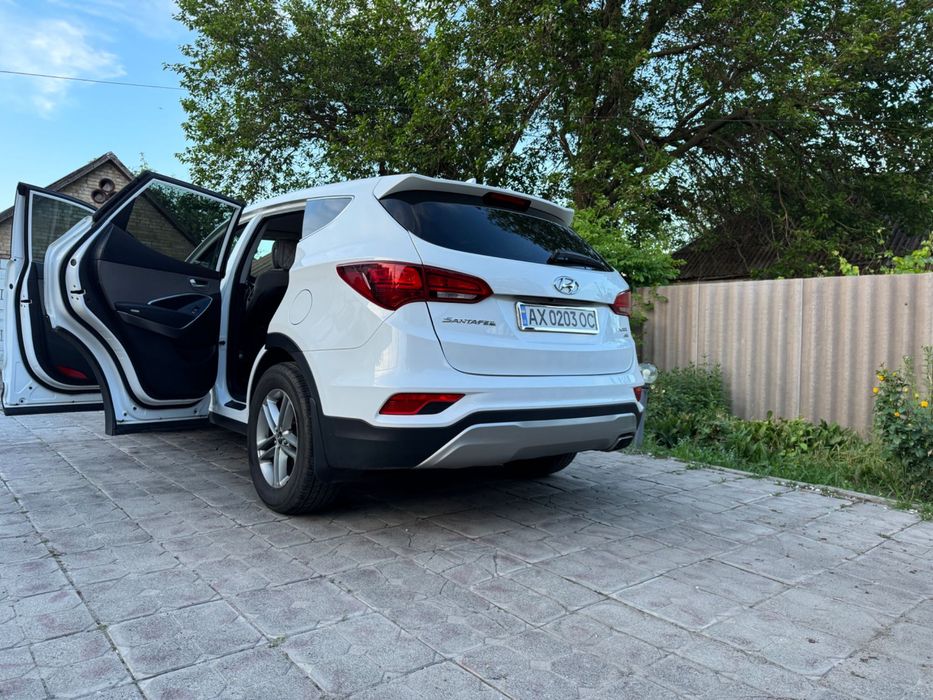 Продаж автомобіль Hyundai Santa Fe