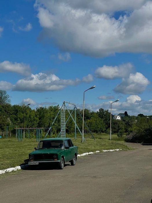 продам ваз 21011 1.3