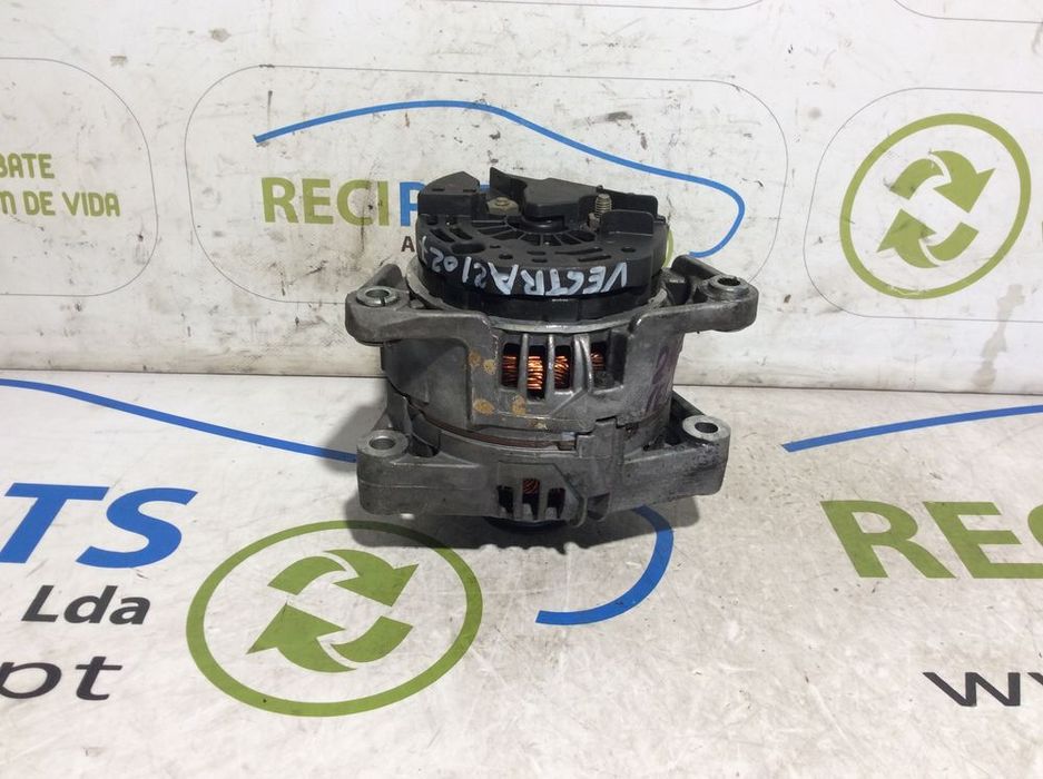 Alternador Opel Vectra B Ref. 0124515080