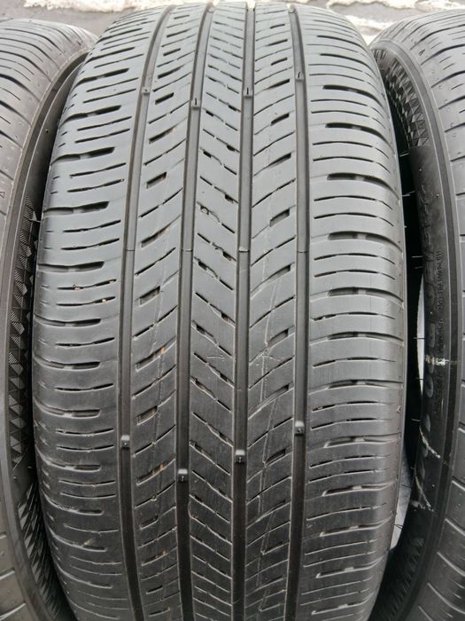 235/50/20 kumho crugen hp71