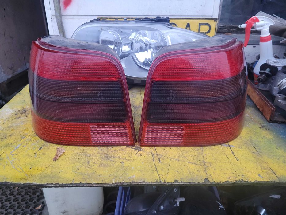 lampa tył golf 4 5 HB  lewa prawa zewnętrzna