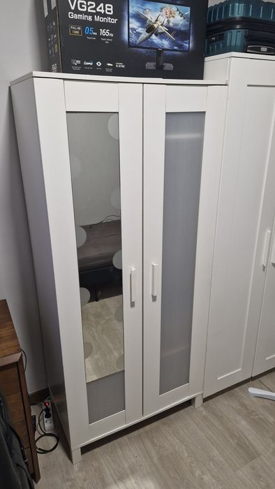 Roupeiro 2 portas IKEA
